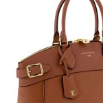 ルイヴィトン ロックイット ショルダーバッグ☆トートバッグ 3色 M22914 M22927 M22925 ルイヴィトン ロックイット ショルダーバッグ☆トートバッグ 3色 M22914 M22927 M22925