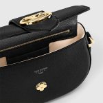 ルイヴィトン LV ポンヌフ・ソフト ショルダーバッグ MM M58967 M58968 ルイヴィトン LV ポンヌフ・ソフト ショルダーバッグ MM M58967 M58968