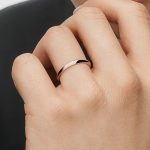 ルイヴィトン LV ダイヤモンド マリッジリング 2.5MM Q9Y48 Q9Y49 ルイヴィトン LV ダイヤモンド マリッジリング 2.5MM Q9Y48 Q9Y49