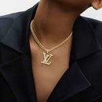 ルイヴィトン ネックレス ペンダント LV XL Q93848 ルイヴィトン ネックレス ペンダント LV XL Q93848