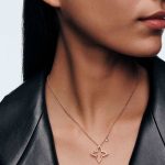 ルイヴィトン ネックレス ペンダント オンブレ ブロッサム Q03083 ルイヴィトン ネックレス ペンダント オンブレ ブロッサム Q03083