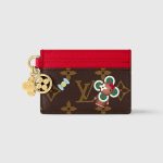 ルイヴィトン カードケース ポルト カルト・LV チャーム M12227 M12215 ルイヴィトン カードケース ポルト カルト・LV チャーム M12227 M12215
