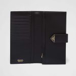 プラダ サフィアーノタブ 財布 1MV025_2DYG プラダ サフィアーノタブ 財布 1MV025_2DYG
