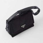 プラダ スモール パデッド Re-Nylon ショルダーバッグ 1BD313_RDLN_F0002 プラダ スモール パデッド Re-Nylon ショルダーバッグ 1BD313_RDLN_F0002