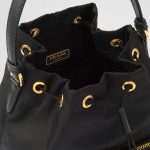 プラダ デュエット Re-Nylon ショルダーバッグ 1BH038_RV44 プラダ デュエット Re-Nylon ショルダーバッグ 1BH038_RV44