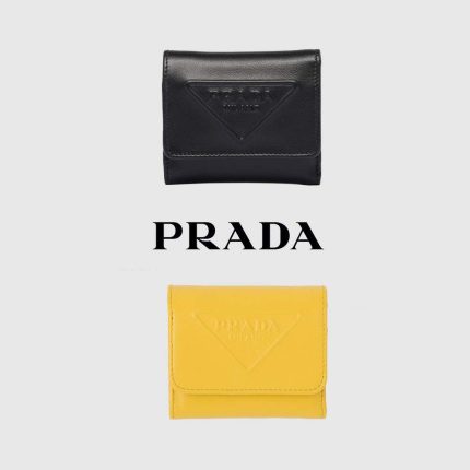 プラダ  グレーストライアングルエンボスレザー 財布 1MH044_2FPB