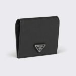 プラダ サフィアーノトライアングル 財布 1MV204_QHH プラダ サフィアーノトライアングル 財布 1MV204_QHH