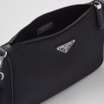 プラダ Re-Nylon xサフィアーノレザー ショルダーバッグ 2VH113_2DMH プラダ Re-Nylon xサフィアーノレザー ショルダーバッグ 2VH113_2DMH