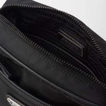 プラダ Re-Nylon xサフィアーノレザー ショルダーバッグ 2VH112_2DMH プラダ Re-Nylon xサフィアーノレザー ショルダーバッグ 2VH112_2DMH