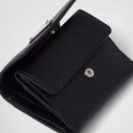 プラダ サフィアーノトライアングル 財布1MH043_QHH プラダ サフィアーノトライアングル 財布1MH043_QHH
