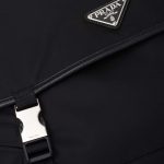プラダ Re-Nylon xサフィアーノレザー ショルダーバッグ 2VD052_2DMG プラダ Re-Nylon xサフィアーノレザー ショルダーバッグ 2VD052_2DMG