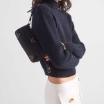 プラダ Re-Edition 2002 Re-Nylon xブラッシュドレザー ショルダーバッグ 1BC201_R789 プラダ Re-Edition 2002 Re-Nylon xブラッシュドレザー ショルダーバッグ 1BC201_R789