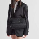 プラダ ミディアム パデッドRe-Nylon ショルダーバッグ 1BD255_RDLN プラダ ミディアム パデッドRe-Nylon ショルダーバッグ 1BD255_RDLN