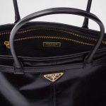プラダ ラージ レザー ハンドバッグ 1BA433_2CYR プラダ ラージ レザー ハンドバッグ 1BA433_2CYR