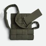 ボッテガヴェネタパデッド テック カセット 718398 VMBN4 ボッテガヴェネタパデッド テック カセット 718398 VMBN4