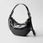 プラダ アーケ ナプラックパテントレザー ショルダーバッグ 1BC194_2DNT プラダ アーケ ナプラックパテントレザー ショルダーバッグ 1BC194_2DNT