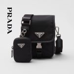 プラダ Re-Nylon xサフィアーノレザー ショルダーバッグ 2VD043 プラダ Re-Nylon xサフィアーノレザー ショルダーバッグ 2VD043