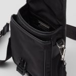 プラダ Re-Nylon xサフィアーノレザー ショルダーバッグ 2VD043 プラダ Re-Nylon xサフィアーノレザー ショルダーバッグ 2VD043