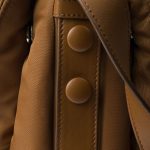 プラダ Re-Nylon ラージ パデッド ショルダーバッグ 1BD256 プラダ Re-Nylon ラージ パデッド ショルダーバッグ 1BD256