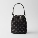 プラダ スタッズ付 Re-Nylon ミニバッグ 1BE067_2HGV プラダ スタッズ付 Re-Nylon ミニバッグ 1BE067_2HGV