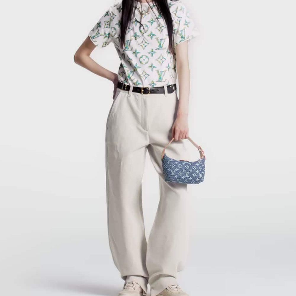 017 (6)