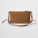 プラダ レザー ポーチ 1BC238_2CYS_F03BH プラダ レザー ポーチ 1BC238_2CYS_F03BH