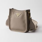 プラダ ヴィッテロダイノソフトレザー ミニ ショルダーバッグ 1BH191_2DKV プラダ ヴィッテロダイノソフトレザー ミニ ショルダーバッグ 1BH191_2DKV