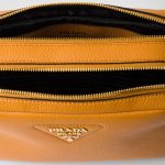 プラダ ヴィッテロダイノソフトレザー スモール ショルダーバッグ 1BH082_2DKV プラダ ヴィッテロダイノソフトレザー スモール ショルダーバッグ 1BH082_2DKV