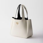 プラダ ヴィッテロダイノソフトレザー スモール トートバッグ 1BG335_2DKV プラダ ヴィッテロダイノソフトレザー スモール トートバッグ 1BG335_2DKV