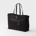 プラダ Re-Nylon xサフィアーノレザー ラージ トートバッグ 1BG527_R064 プラダ Re-Nylon xサフィアーノレザー ラージ トートバッグ 1BG527_R064
