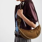 プラダ Re-Nylon ショルダーバッグ 1BH222_R064 プラダ Re-Nylon ショルダーバッグ 1BH222_R064