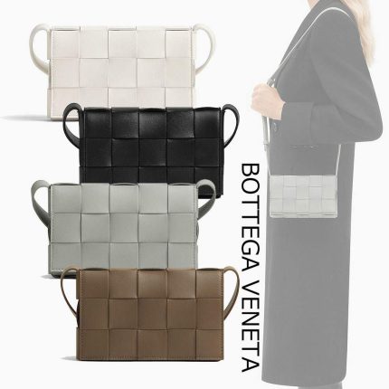 ボッテガヴェネタ スモール カセット カメラバッグ 709417 VCQC2