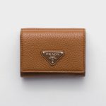 プラダ ヴィッテロダイノレザー 財布 2MH042_2E54 プラダ ヴィッテロダイノレザー 財布 2MH042_2E54