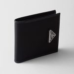 プラダ  Re-Nylon 財布 2MO738_2DMH_F0002