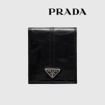 プラダ レザー 財布 2MO513_2CX7_F0002 プラダ レザー 財布 2MO513_2CX7_F0002