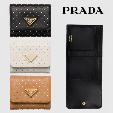 プラダ  スタッズドレザー 財布 1MH043_2C3H
