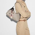 グッチ 〔GGエンブレム〕ミディアム ショルダーバッグ 815216 グッチ 〔GGエンブレム〕ミディアム ショルダーバッグ 815216