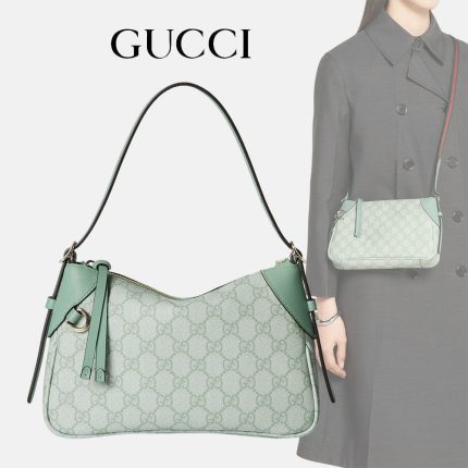 グッチ 〔GGエンブレム〕スモール ショルダーバッグ ‎815218 FAEAA
