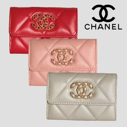 CHANEL 19 カードケース ラムスキン  AP1790