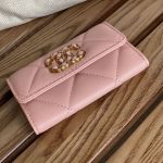 CHANEL 19  カードケース ラムスキン AP1790