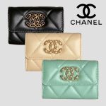 CHANEL 19 カードケース ラムスキン AP1790 CHANEL 19 カードケース ラムスキン AP1790