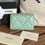CHANEL 19 カードケース ラムスキン AP1790 CHANEL 19 カードケース ラムスキン AP1790