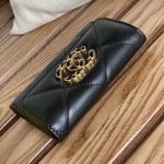 CHANEL 19 カードケース ラムスキン AP1790 CHANEL 19 カードケース ラムスキン AP1790