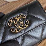 CHANEL 19 カードケース ラムスキン AP1790 CHANEL 19 カードケース ラムスキン AP1790
