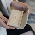 CHANEL 19 フラップ カードケース ミニ財布 AP1790 CHANEL 19 フラップ カードケース ミニ財布 AP1790
