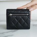 シャネル スモール フラップ ウォレット 三つ折財布 A82288 シャネル スモール フラップ ウォレット 三つ折財布 A82288