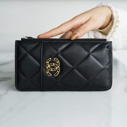 シャネル19  フォンケース 携帯・スマホアクセサリー D82391