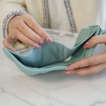 シャネル19 三つ折りミニ財布  フラップウォレット AP1789