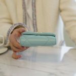 シャネル19 三つ折りミニ財布  フラップウォレット AP1789