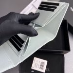 シャネル クラシック スモール フラップ ウォレット 三つ折財布 A82288 シャネル クラシック スモール フラップ ウォレット 三つ折財布 A82288
